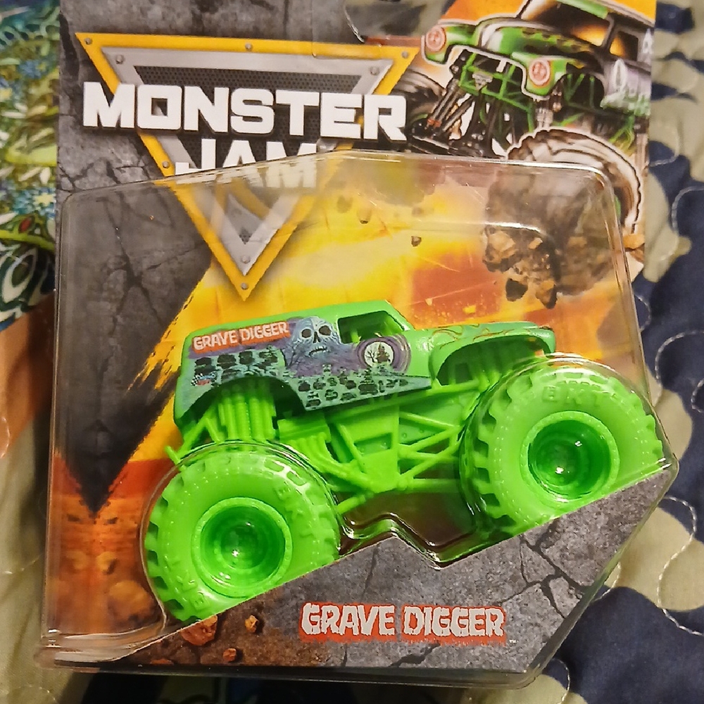 Grave Digger Monster Jam Truck - Green On Green